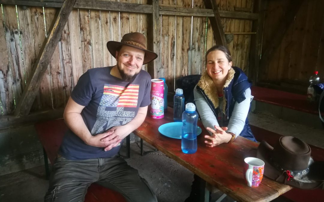 Neues Tipi, neue Schwitzhütte gebaut!